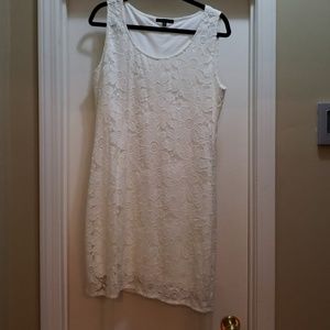 Sleeveless white dress